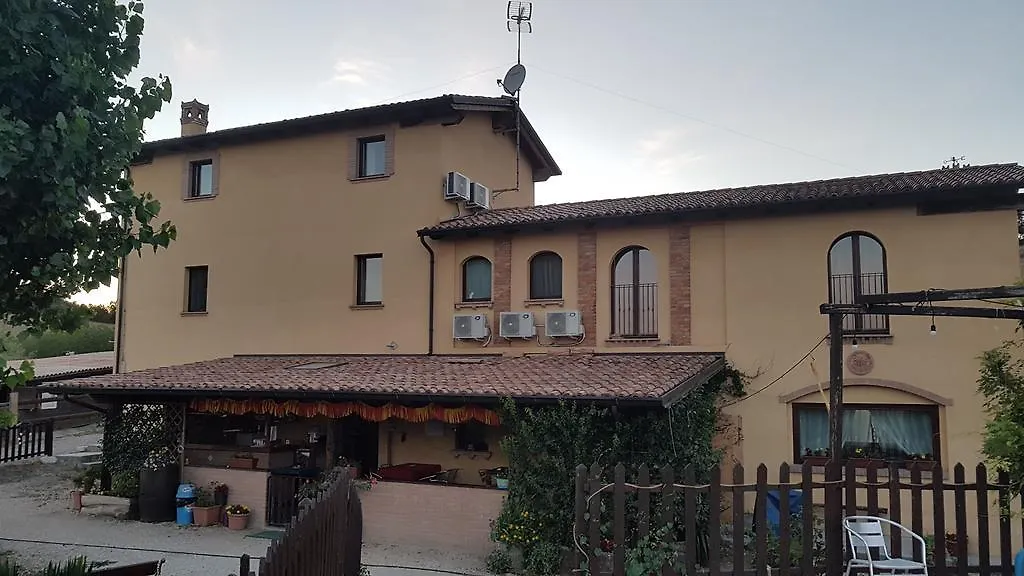 La Locanda Dei Cavalieri Affittacamere Lugagnano Val d'Arda 0*,